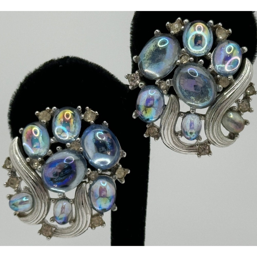 Vintage Crown Trifari Reflection Jewels of Fantasy Cabochon Clip‎ On Earrings
